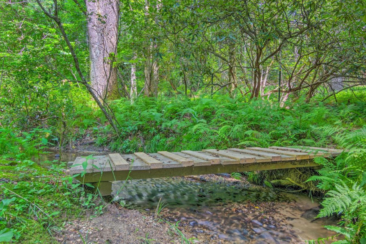 Rustic Hendersonville Farm Studio With Private Deck Bagian luar foto